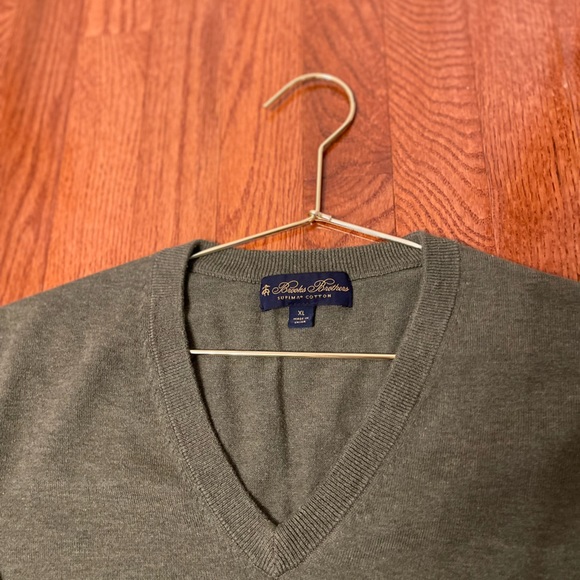 Brooks Brothers V Neck Sweater - Picture 2 of 3